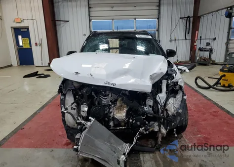 2024 Jeep Compass Limited z USA, uszkodzony, nr VIN 3C4NJDCN9RT146690